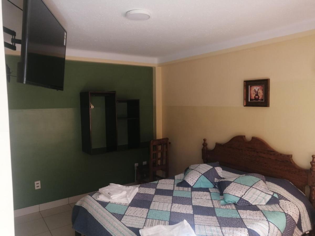Mitru Express Tupiza Hotel Ngoại thất bức ảnh